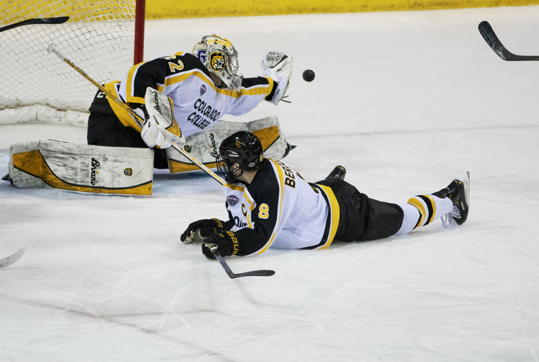 022621-s-cchockey 07.jpg